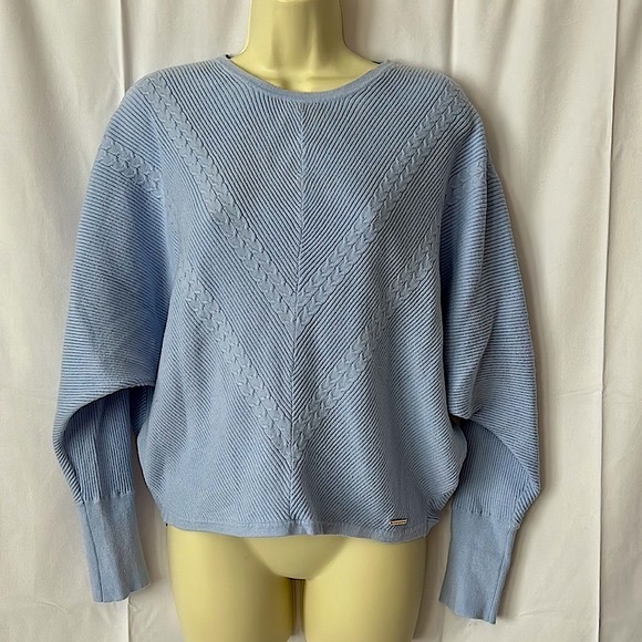 Tahari Sweaters - Tahari Light Blue/Periwinkle Comfy Sweater Top **Size M**